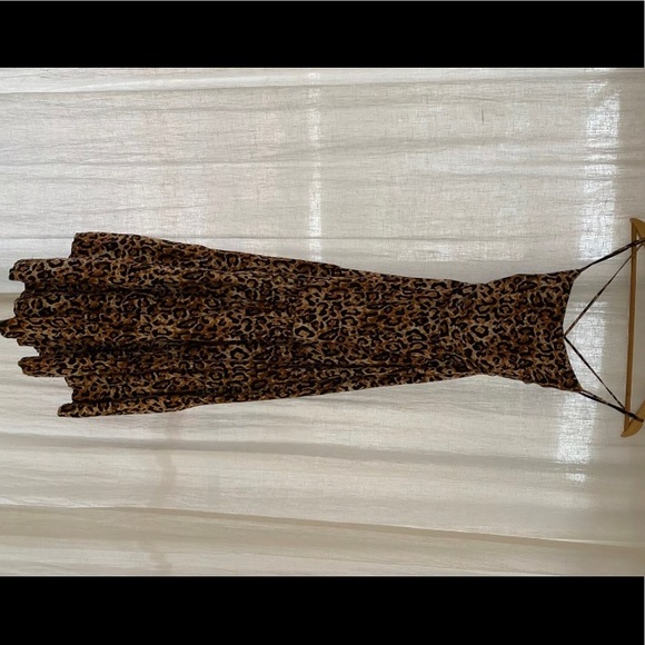 Leopard 🐆 printed size 8 Tigerlily brand new summer dress - Picture 6 of 8